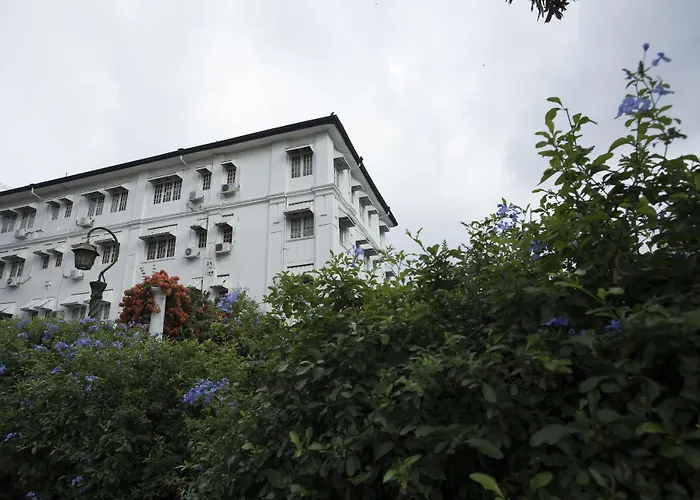 Hotel Suisse Kandy - Since 1890